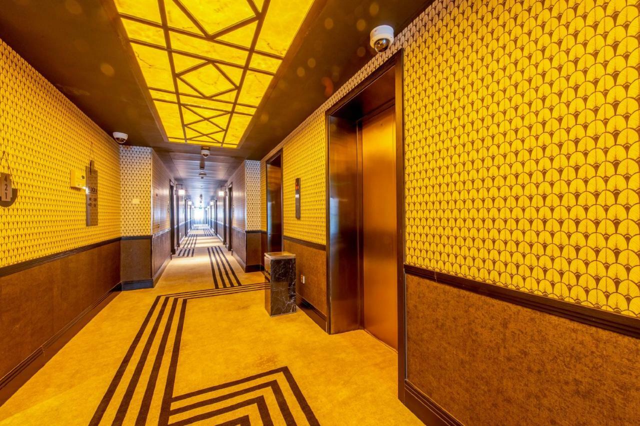 Jinjiang Metropolo Shanghai Xintiandi Hotel Exteriör bild